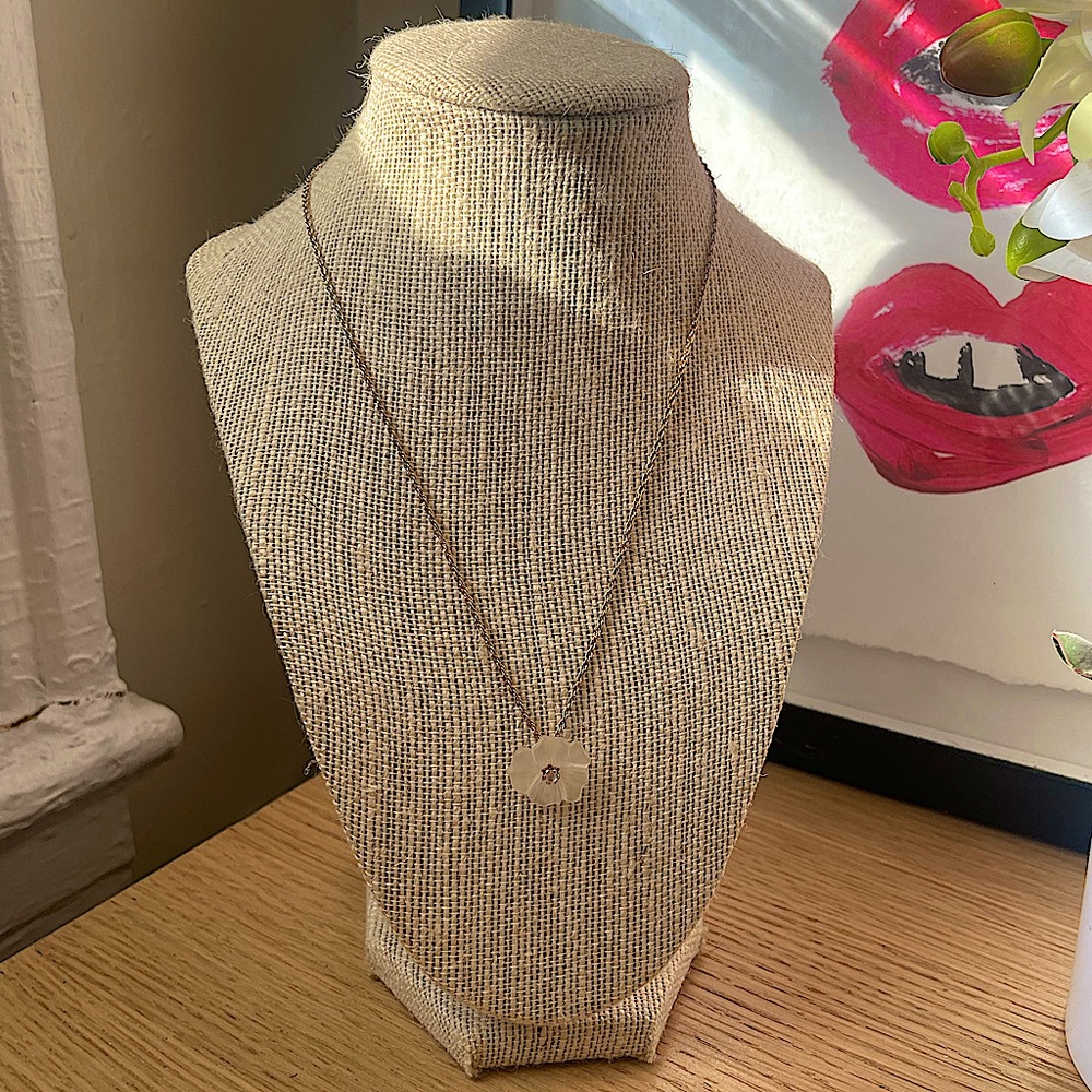 Vintage 80s Avon Necklace